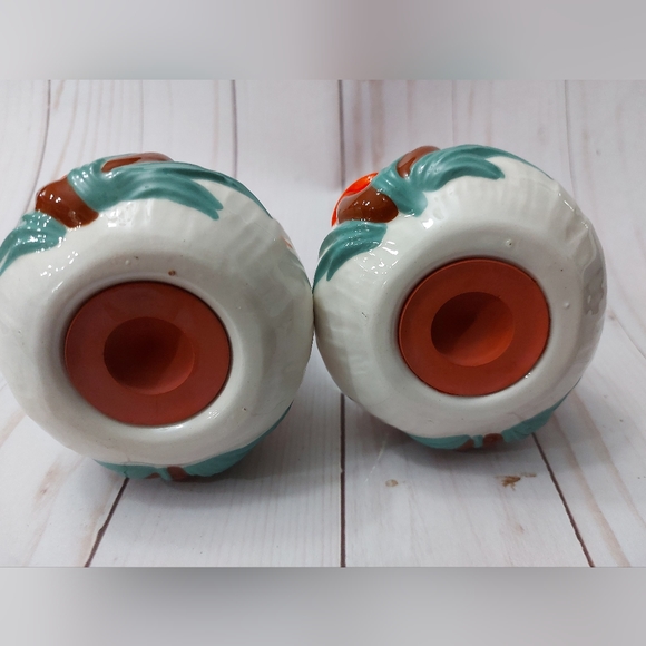 Vintage Ceramic Mushroom Salt and Pepper With Tray *Like New Condition* - Picture 8 of 9